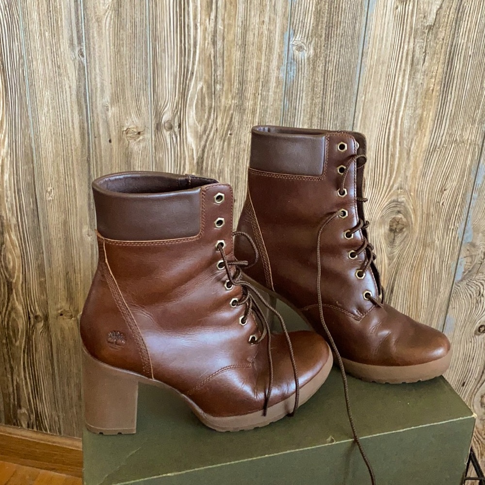 Timberland Candace 6” Boot Size 8.5